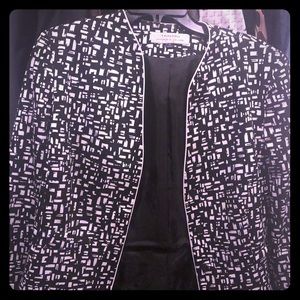 Size 12 Tahari Blazer